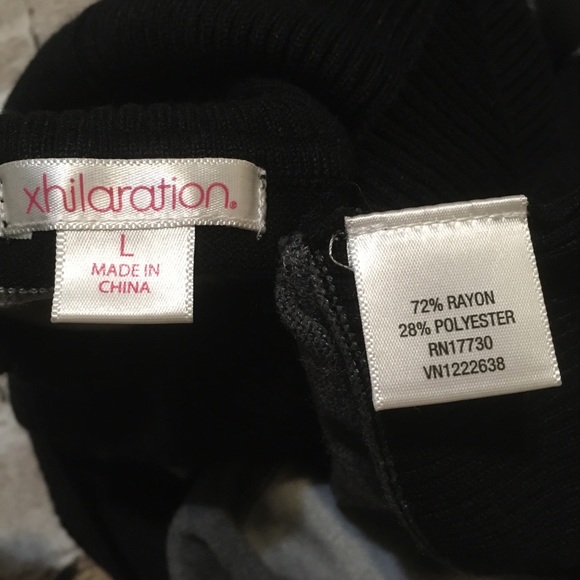 NWOT Xhilaration short sleeve turtleneck sweater - Picture 6 of 8